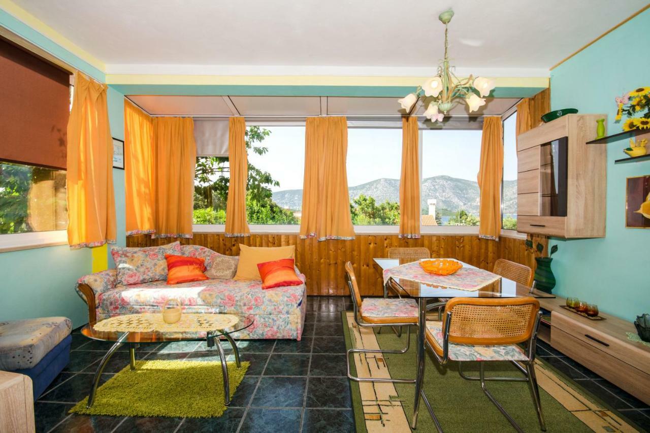 Apartment Slavka Račišće エクステリア 写真